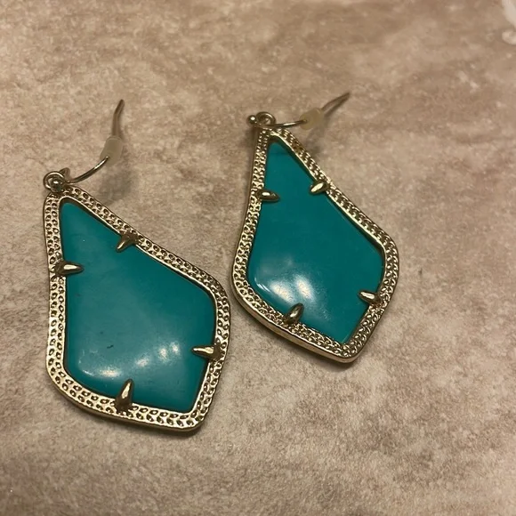 Kendra Scott Alex Gold Drop Earrings in Teal - Picture 4 of 8